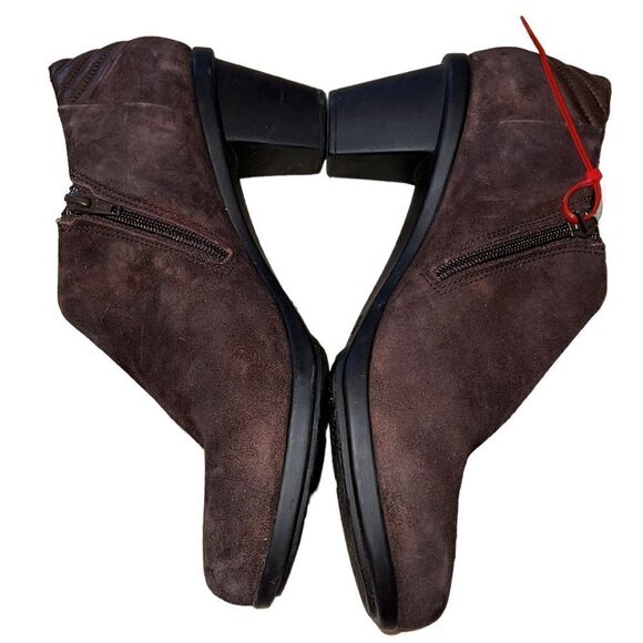 Cloud Footwear Brown  Suede Heeled Boots Size 11 - Picture 8 of 8